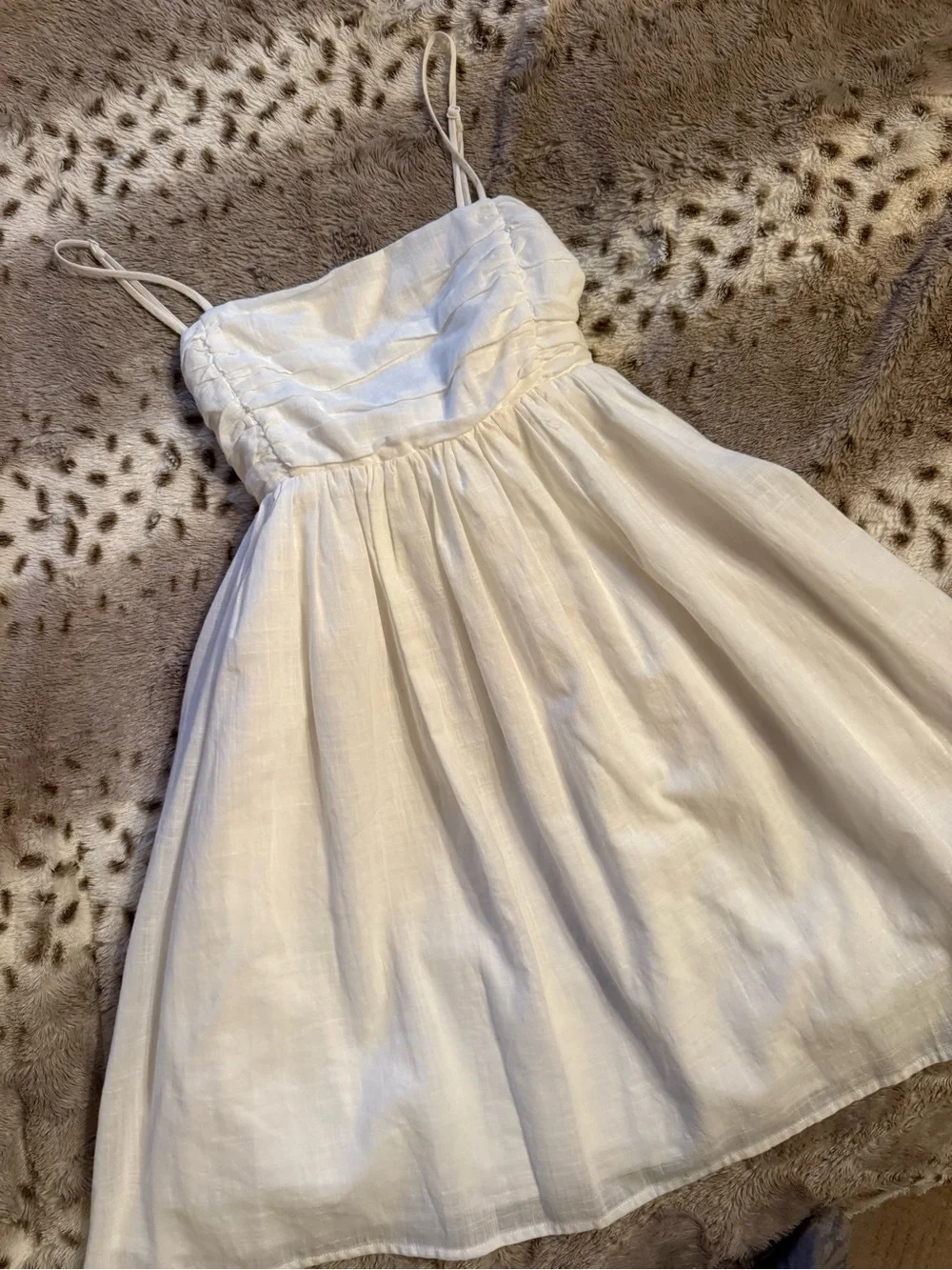 Idem Ditto White Mini Dress - Picture 6 of 7
